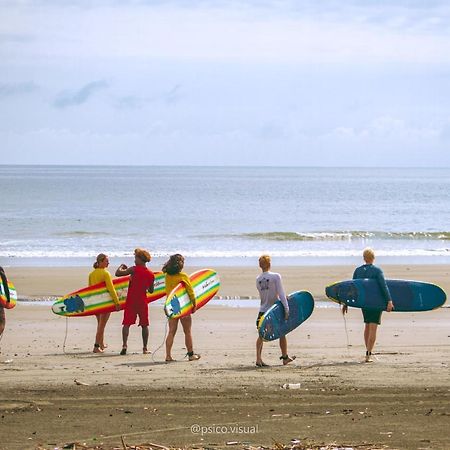 Surf House Estilo Libre Hotel Buenaventura Ngoại thất bức ảnh