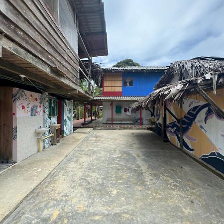 Surf House Estilo Libre Hotel Buenaventura Ngoại thất bức ảnh