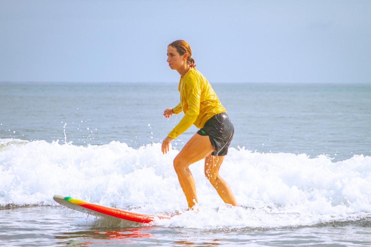 Surf House Estilo Libre Hotel Buenaventura Ngoại thất bức ảnh